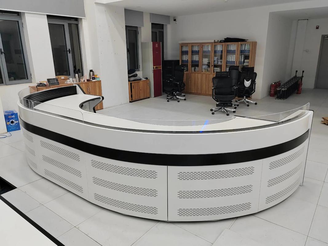 指揮中心操作臺、監控中心控制臺與電視墻操作臺的專業生產與安裝